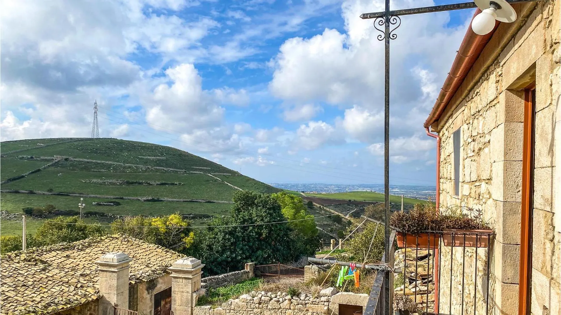 Cozy Home In Ragusa With Outdoor Swimming Pool